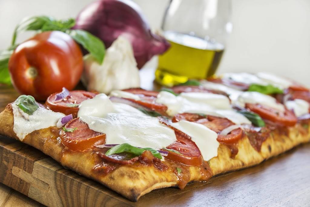 Touch of Italy Restaurant | restaurant | 4198 S Atlantic Ave, New Smyrna Beach, FL 32169, USA | 3864238956 OR +1 386-423-8956