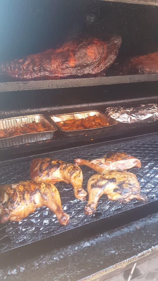 On Q BBQ | restaurant | 194 N Main St, Round Lake, MN 56167, USA | 5073608229 OR +1 507-360-8229