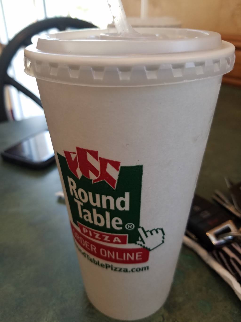 Round Table Pizza | meal delivery | 202 9th St, Marysville, CA 95901, USA | 5307401112 OR +1 530-740-1112