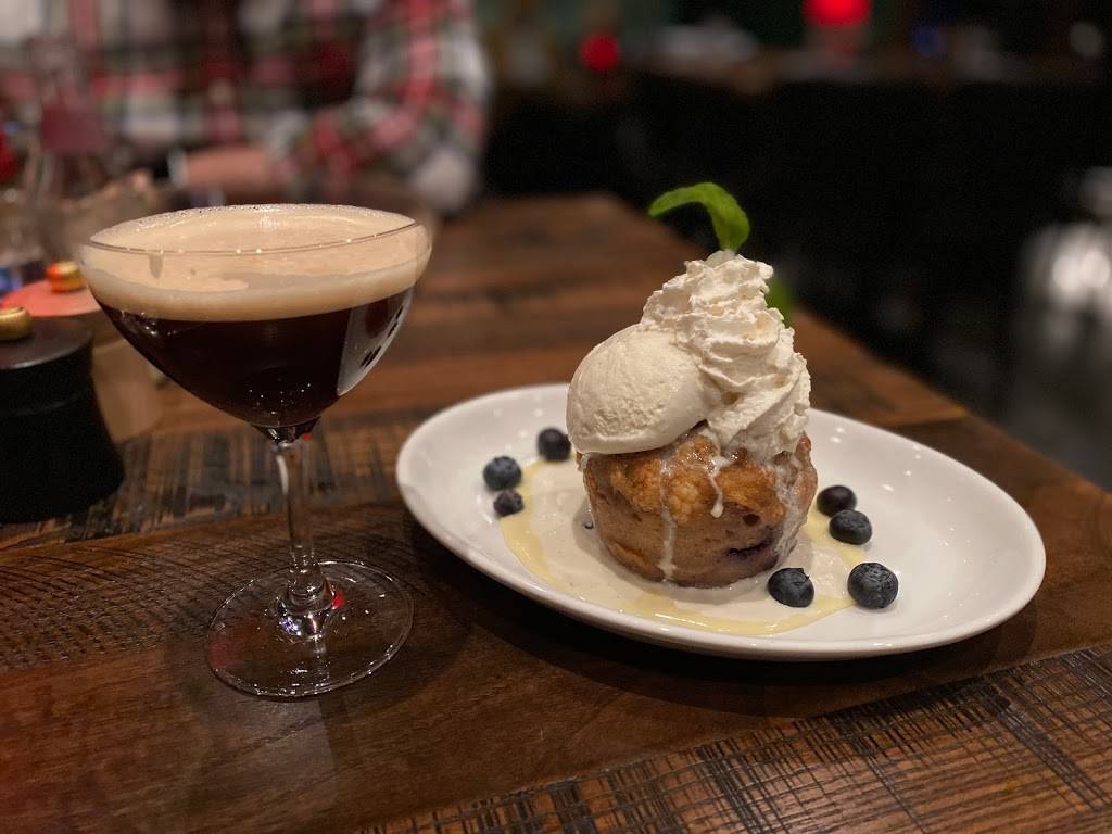 1933 Lounge by St. Elmo | restaurant | 9707 District North Drive Suite 1120, Fishers, IN 46037, USA | 3177581933 OR +1 317-758-1933