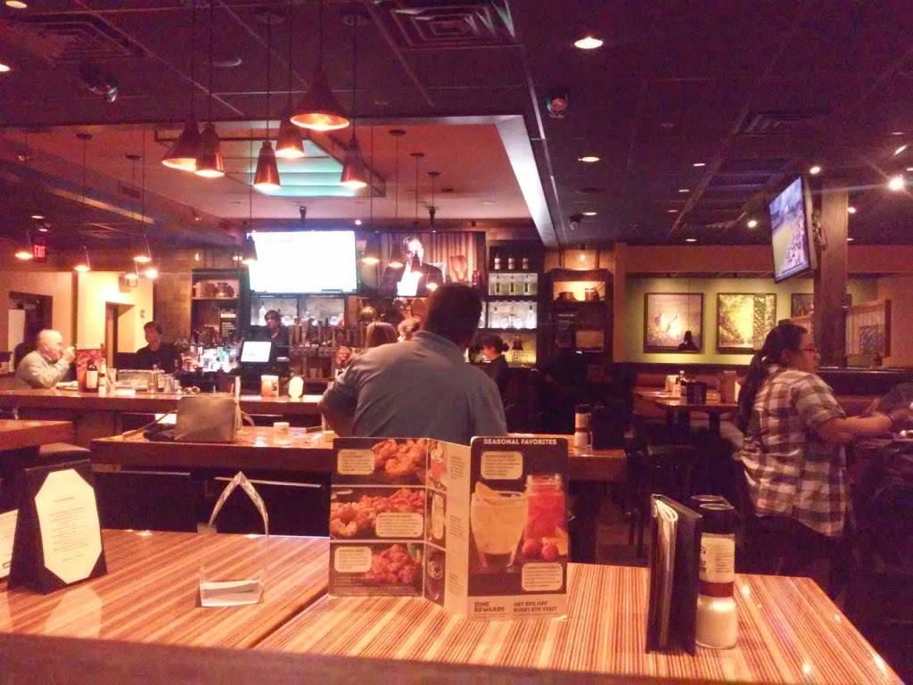 Outback Steakhouse | restaurant | 1101 Seminole Trail, Charlottesville, VA 22901, USA | 4349754329 OR +1 434-975-4329