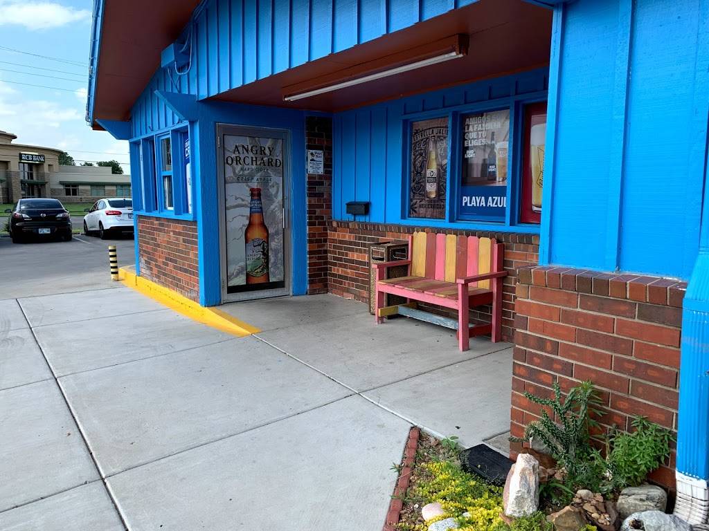 Playa Azul | restaurant | 701 E 30th Ave, Hutchinson, KS 67502, USA | 6206637004 OR +1 620-663-7004