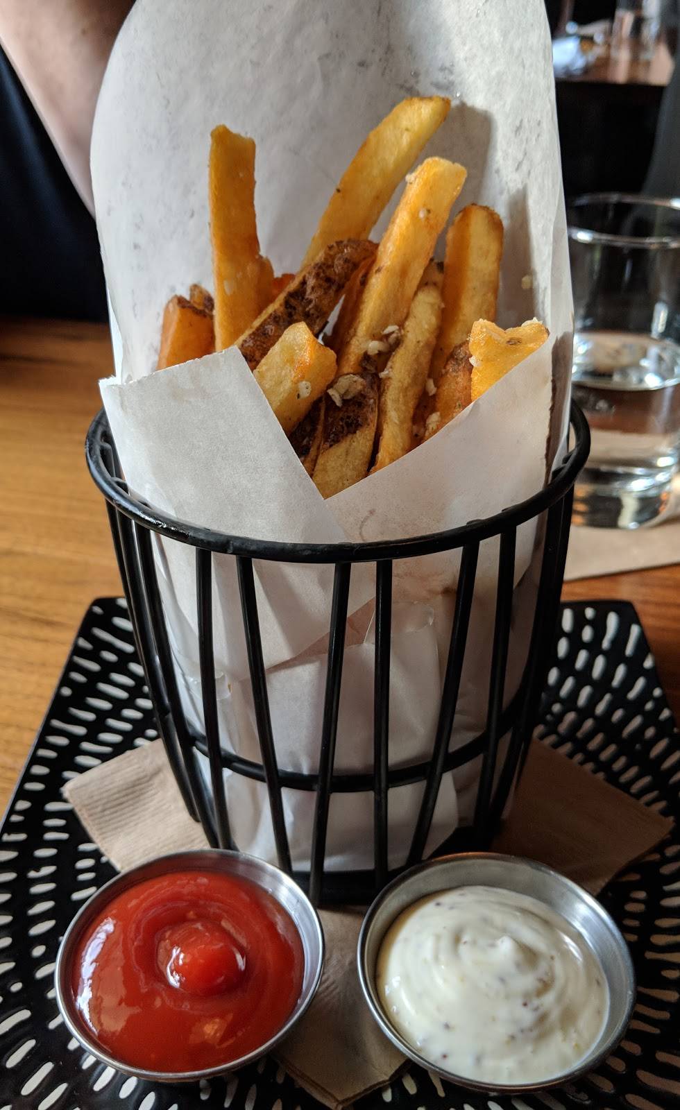 1618 Midtown | night club | 1724 Battleground Ave #105, Greensboro, NC 27408, USA | 3362859410 OR +1 336-285-9410