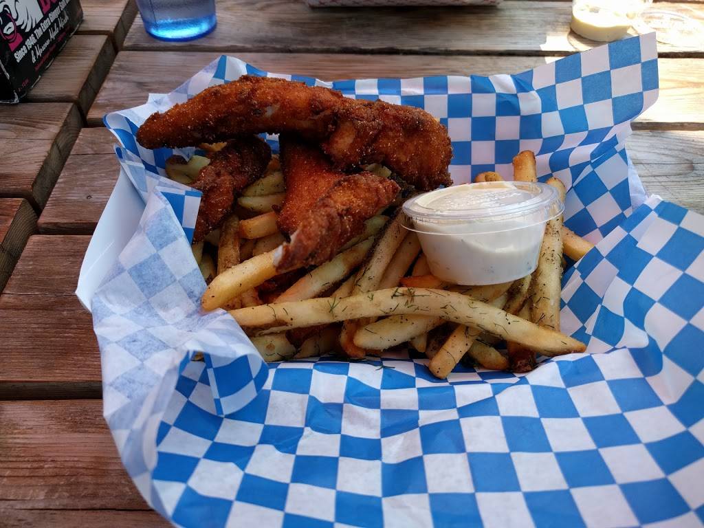 The 100 Pound Clam | restaurant | 1001 Fairview Ave N, Seattle, WA 98109, USA | 2064535067 OR +1 206-453-5067