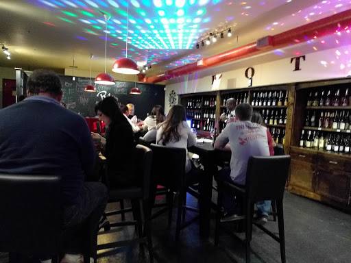 Rileys On The Square | restaurant | 178 E Crogan St, Lawrenceville, GA 30046, USA | 4702941500 OR +1 470-294-1500