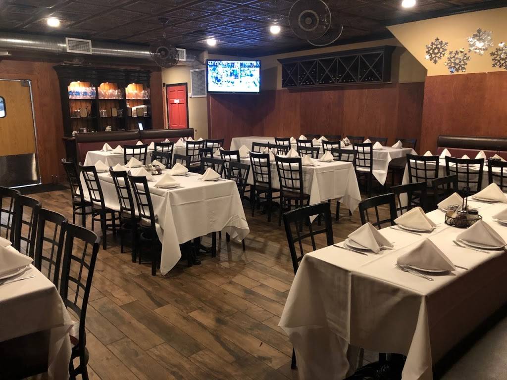 Jimmy Max | restaurant | 280 Watchogue Rd, Staten Island, NY 10314, USA | 7189836715 OR +1 718-983-6715