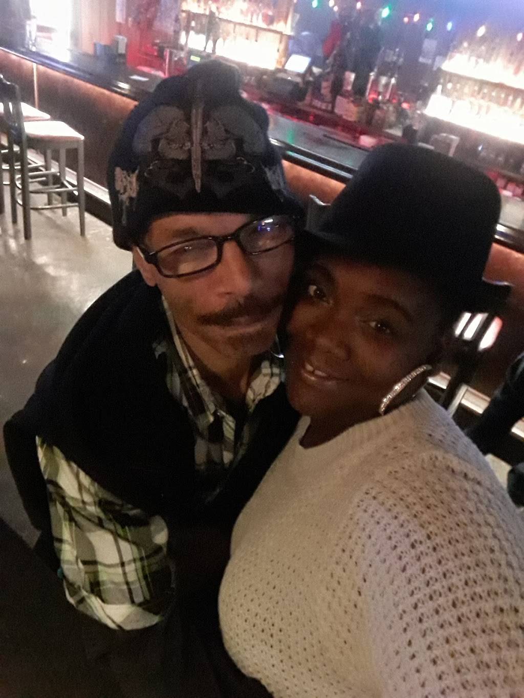 Monkey Bar and Grill | restaurant | 5517 Memphis Ave, Cleveland, OH 44144, USA | 2168601650 OR +1 216-860-1650