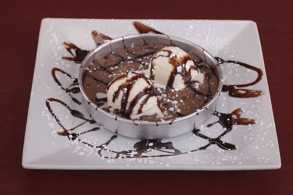 Aces & Ales | restaurant | 3740 S Nellis Blvd, Las Vegas, NV 89121, USA | 7024367600 OR +1 702-436-7600