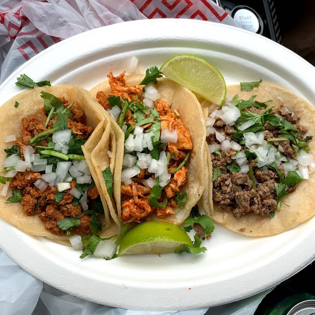 Lorenas Kitchen | restaurant | 6150-6198 12th Ave S, Seattle, WA 98108, USA | 2064604753 OR +1 206-460-4753