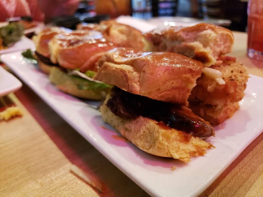 Whiskey Rose | restaurant | 6751 N Sunset Blvd Suite #E-110, Glendale, AZ 85305, USA | 6238777673 OR +1 623-877-7673