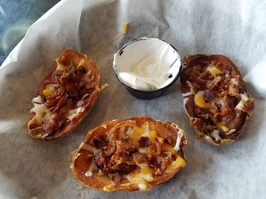 Beachside Bar & Grill | night club | 806 S Coast Hwy 101, Encinitas, CA 92024, USA | 7609420738 OR +1 760-942-0738