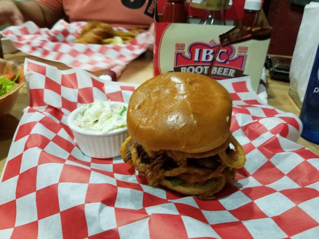 Patriots Grill | restaurant | 7313 Main St, Gloucester, VA 23061, USA | 8048249703 OR +1 804-824-9703