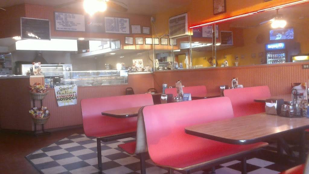 Giannis Pizzeria | restaurant | 1504 Roosevelt Ave, Carteret, NJ 07008, USA | 7325415004 OR +1 732-541-5004