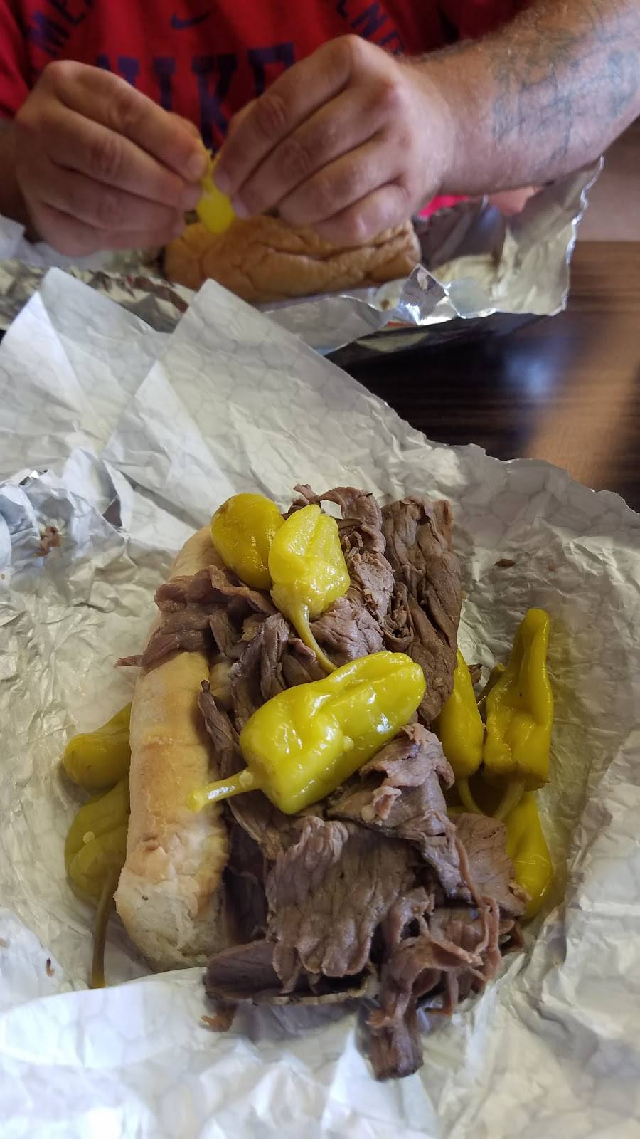 Boz Hot Dogs | meal takeaway | 1824 N Division St, Morris, IL 60450, USA | 8159424001 OR +1 815-942-4001