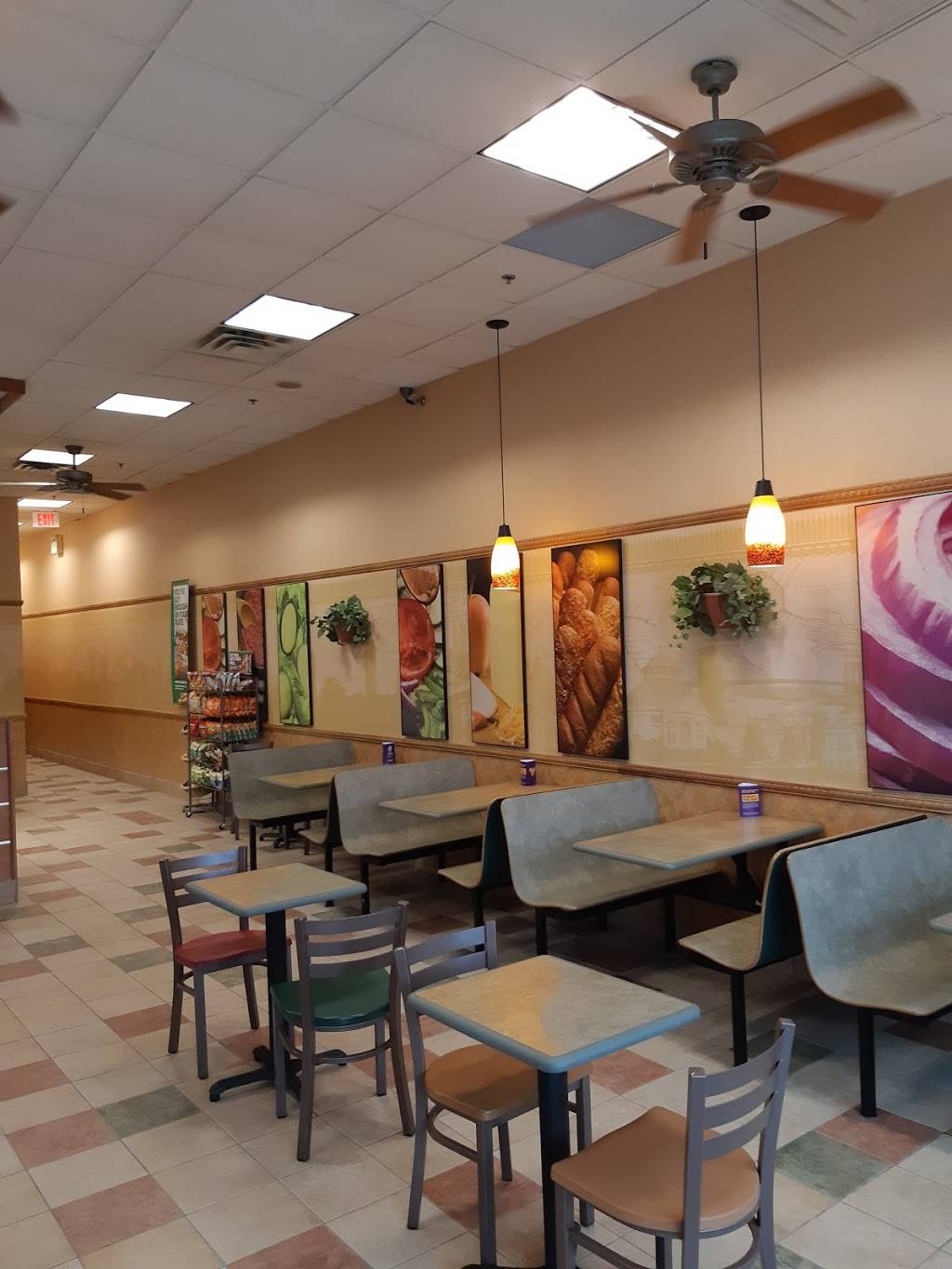 Subway | restaurant | 8865 Yonge St Unit B-5, Richmond Hill, ON L4C 6Z1, Canada | 9058892384 OR +1 905-889-2384