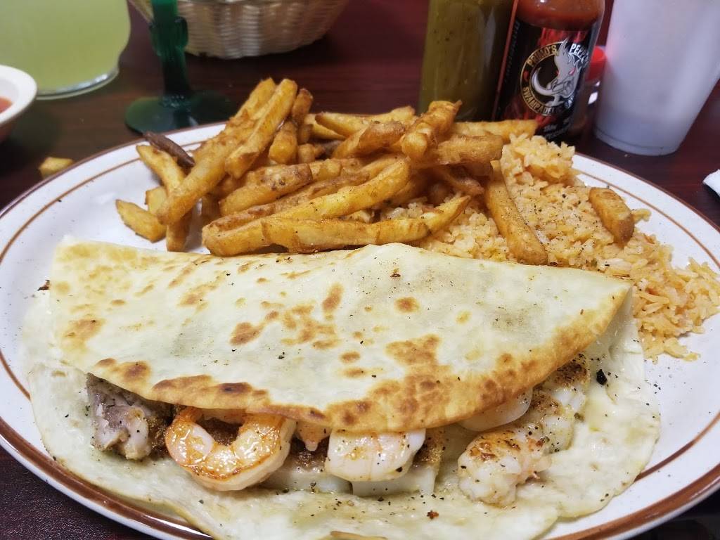 El Cerrito | restaurant | 1730 W Broadway St, Princeton, IN 47670, USA | 8123860109 OR +1 812-386-0109