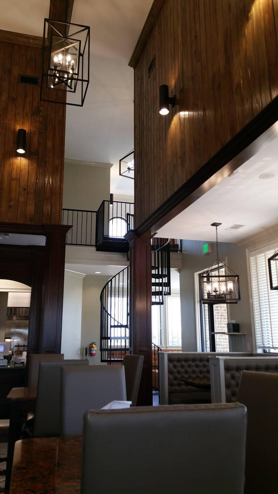 The Soda Fountain | restaurant | 640 N Veterans Pkwy, Moultrie, GA 31768, USA | 2299857093 OR +1 229-985-7093