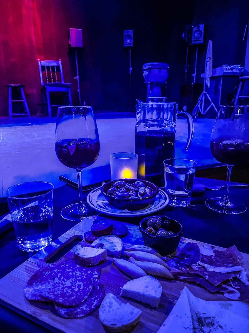 El Flamenco Cabaret | restaurant | 135 W Palace Ave Second Floor, Santa Fe, NM 87501, USA | 5052091302 OR +1 505-209-1302