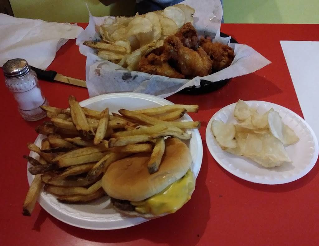 Wheel-In Restaurant | restaurant | 1751 Pageland Hwy, Lancaster, SC 29720, USA | 8032851483 OR +1 803-285-1483