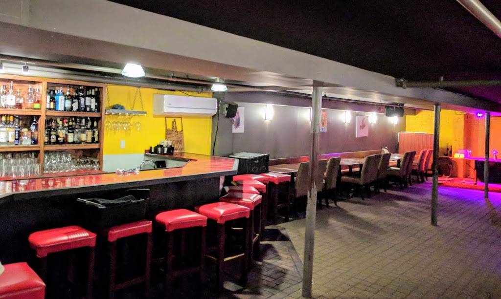 Joe Squared | restaurant | 33 W North Ave, Baltimore, MD 21201, USA | 4105450444 OR +1 410-545-0444