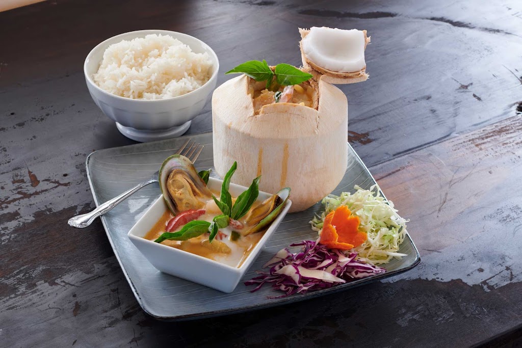 Bay View Thai Kitchen | restaurant | 250 US-101, Depoe Bay, OR 97341, USA | 5417652497 OR +1 541-765-2497