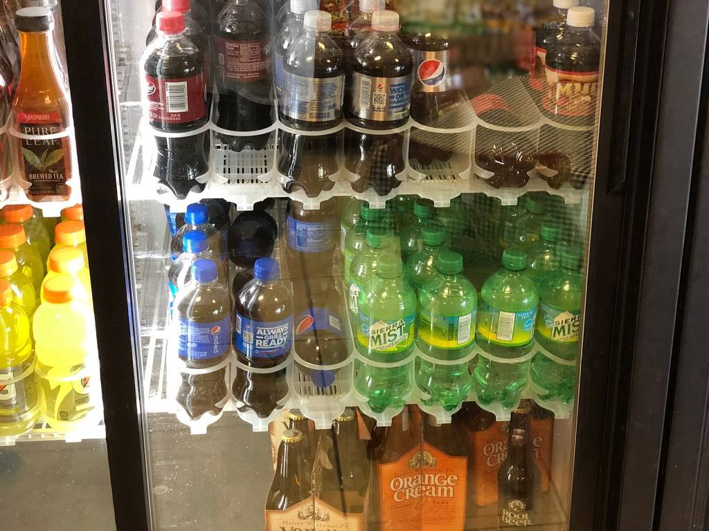 Caesar’s Italian Delicatessen | restaurant | 9500 Brimhall Rd ste 304, Bakersfield, CA 93312, USA | 6615887004 OR +1 661-588-7004