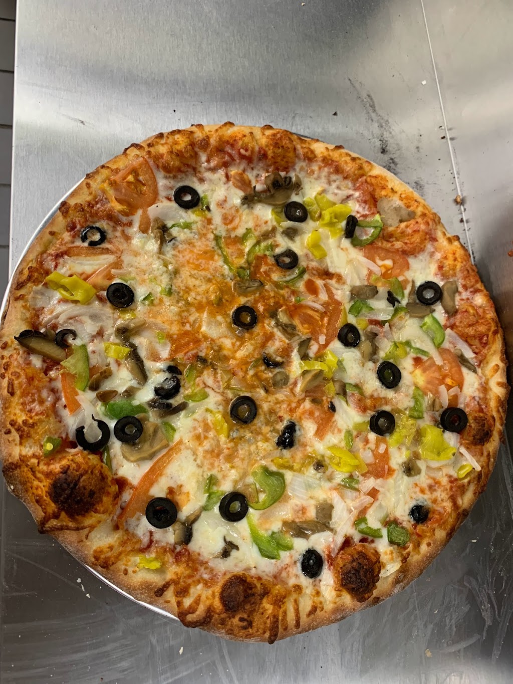 American Pizza & Wings | restaurant | 5401 Glenside Dr, Richmond, VA 23228, USA | 8042822086 OR +1 804-282-2086