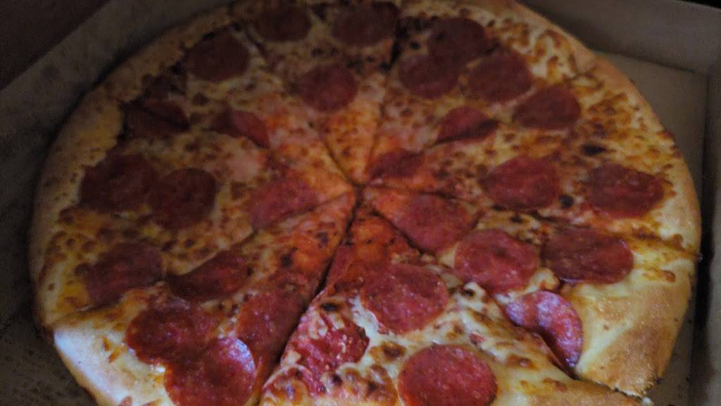 Little Caesars Pizza | meal takeaway | 1501 Rimpau Ave, Corona, CA 92881, USA | 9512724050 OR +1 951-272-4050