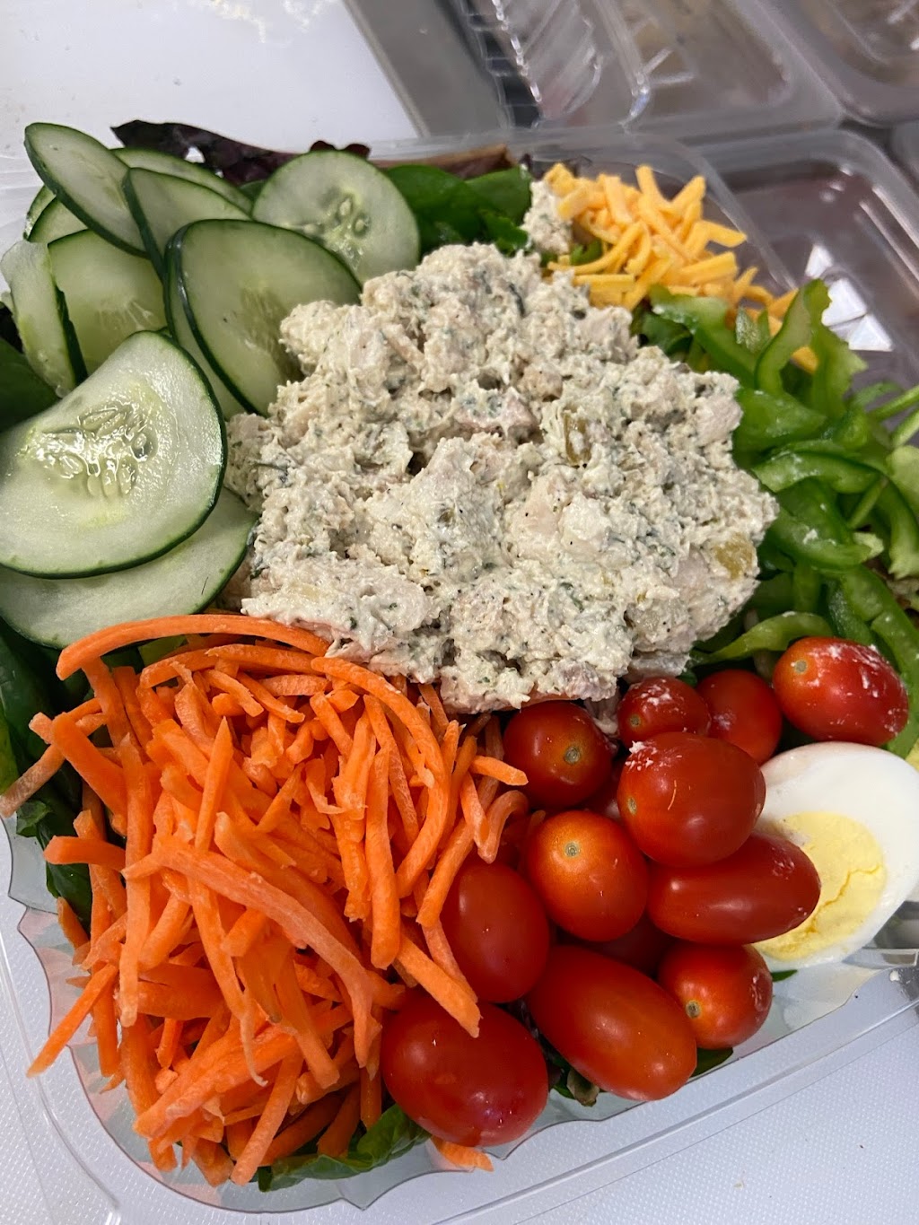 Wylie’s Gourmet Café and Desserts | restaurant | 1608 W Friendly Ave, Greensboro, NC 27403, USA | 3363706911 OR +1 336-370-6911