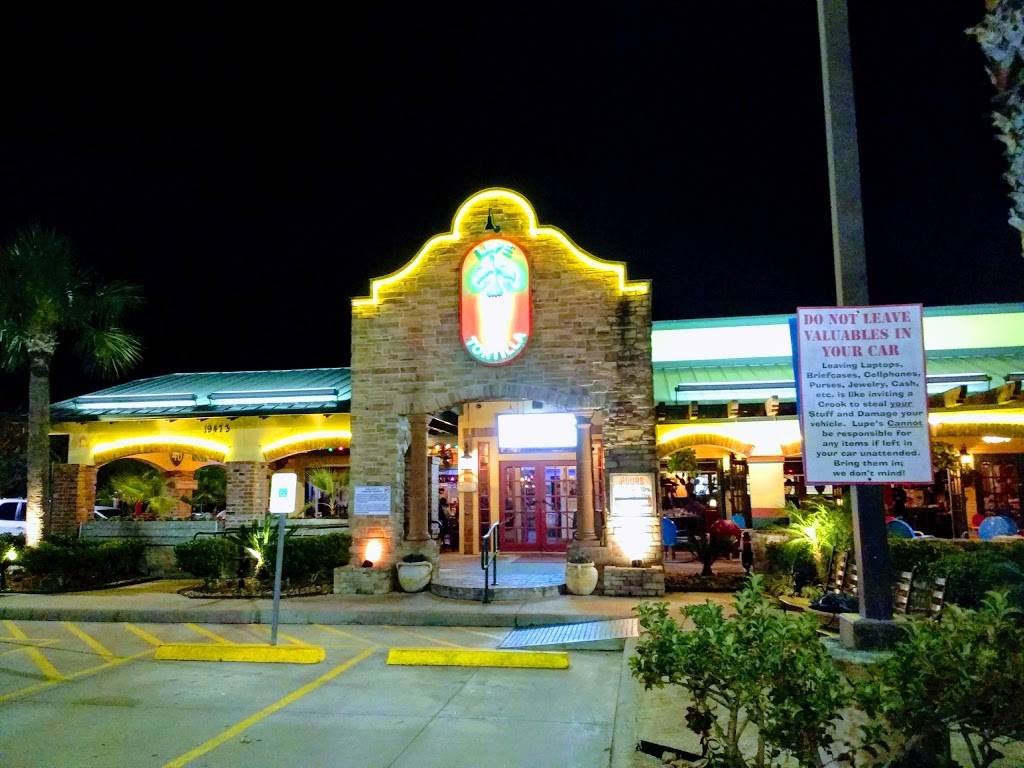 Lupe Tortilla | restaurant | 19437 I-45, Shenandoah, TX 77385, USA | 2812985274 OR +1 281-298-5274