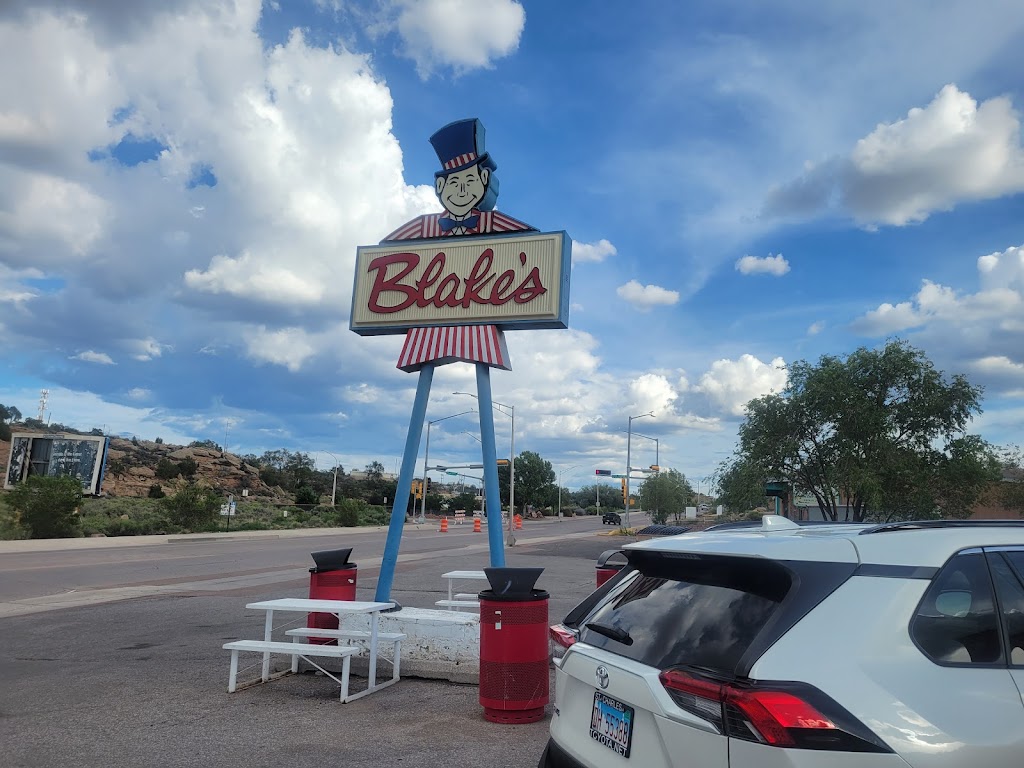 Blakes Lotaburger | restaurant | 810 S 2nd St, Gallup, NM 87301, USA | 5058633181 OR +1 505-863-3181