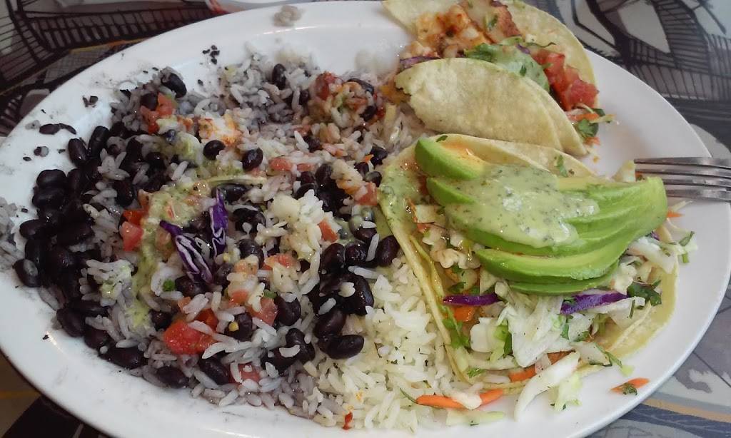 Wahoos Fish Taco | restaurant | 6449 Pacific Coast Hwy, Long Beach, CA 90803, USA | 5624307034 OR +1 562-430-7034
