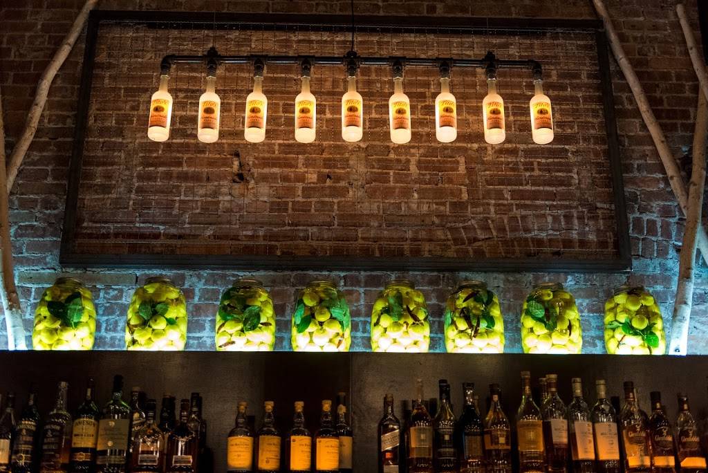 Honu Kitchen & Cocktails | night club | 363 New York Ave, Huntington, NY 11743, USA | 6314216900 OR +1 631-421-6900