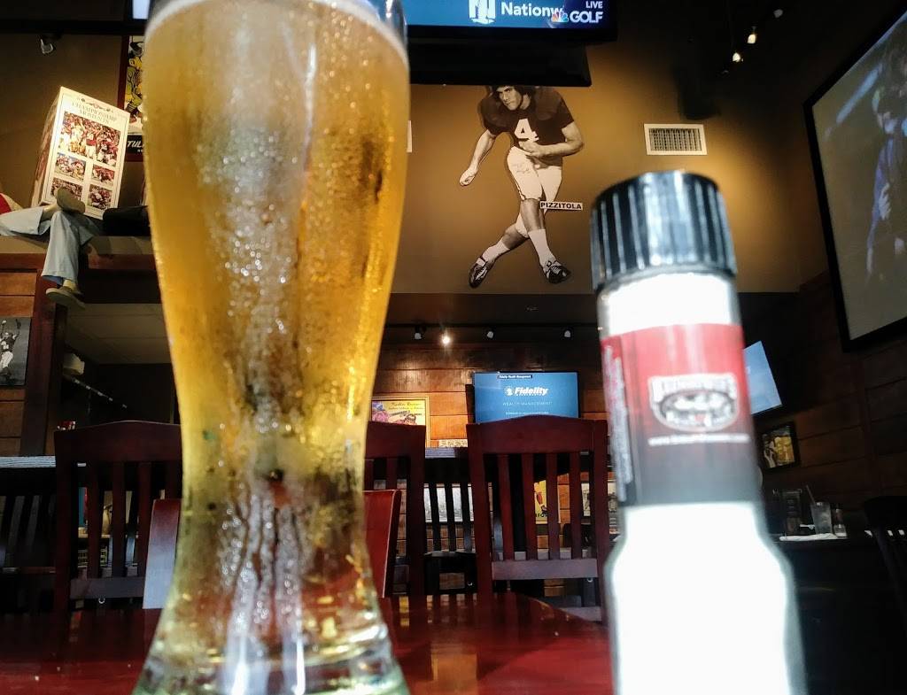 Baumhowers Victory Grille | restaurant | 500 Harper Lee Dr, Tuscaloosa, AL 35404, USA | 2054099922 OR +1 205-409-9922