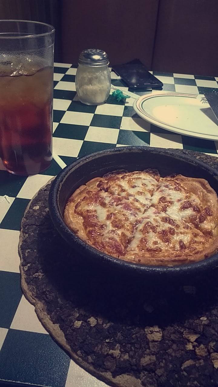 Pizza Hut | meal delivery | 201 Memorial Blvd, Picayune, MS 39466, USA | 6017987683 OR +1 601-798-7683