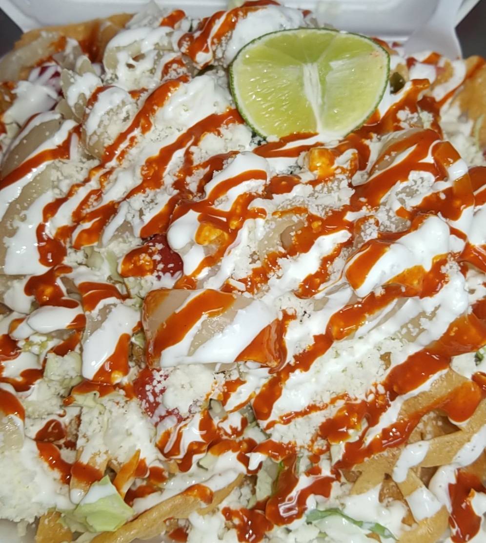 Nubias Drive Thru | restaurant | 4002 Urban Ave, Dallas, TX 75227, USA | 4697097520 OR +1 469-709-7520