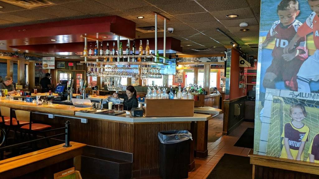 Applebees Grill + Bar | restaurant | 4890 Okeechobee Rd, Fort Pierce, FL 34947, USA | 7724601444 OR +1 772-460-1444