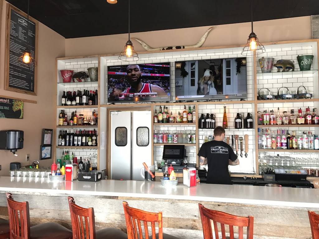 CRAFTY BURGR N Tap | restaurant | 17015 Kenton Dr, Cornelius, NC 28031, USA | 7049975388 OR +1 704-997-5388