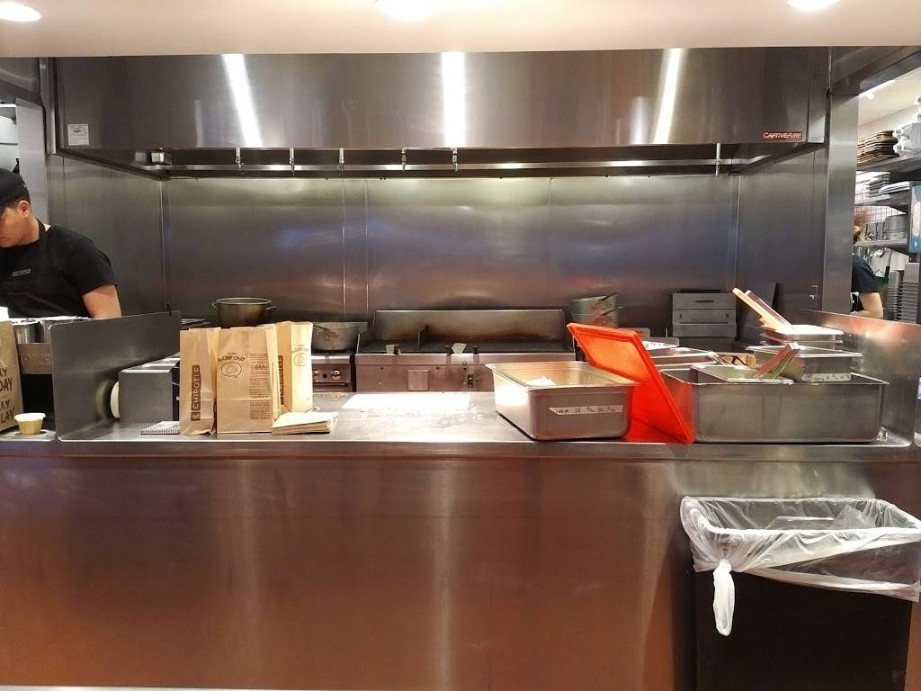 Chipotle Mexican Grill | restaurant | 18701 Mainstreet #1, Parker, CO 80134, USA | 7208515050 OR +1 720-851-5050