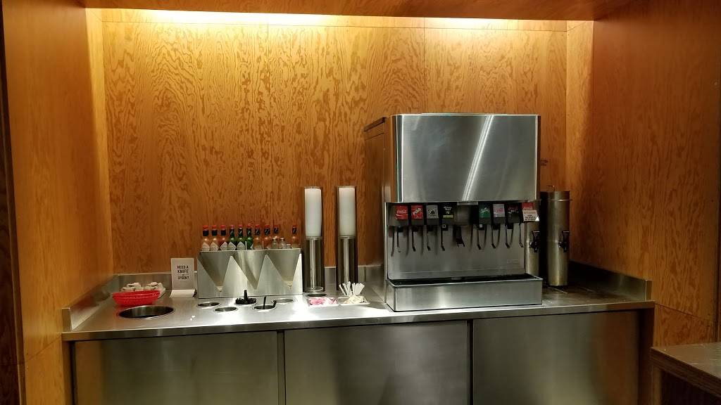 Chipotle Mexican Grill | restaurant | 133 Margie Dr Ste 500, Warner Robins, GA 31093, USA | 4789530518 OR +1 478-953-0518