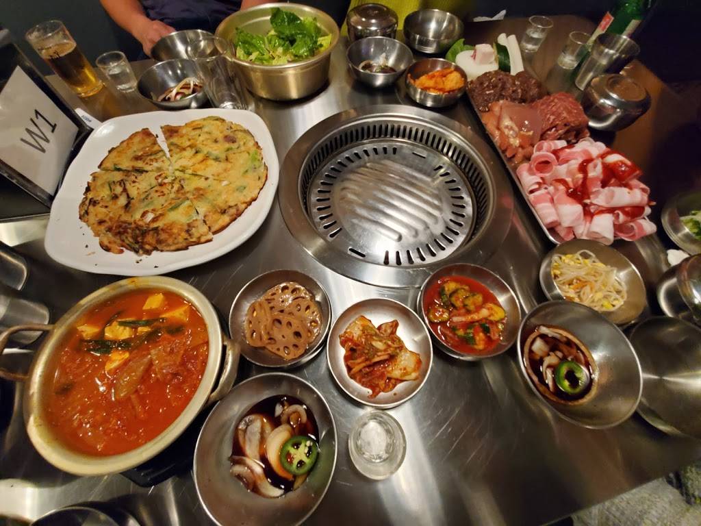 Exit 5 Korean BBQ | restaurant | 911 N 10th Pl ste d, Renton, WA 98057, USA | 4252917431 OR +1 425-291-7431