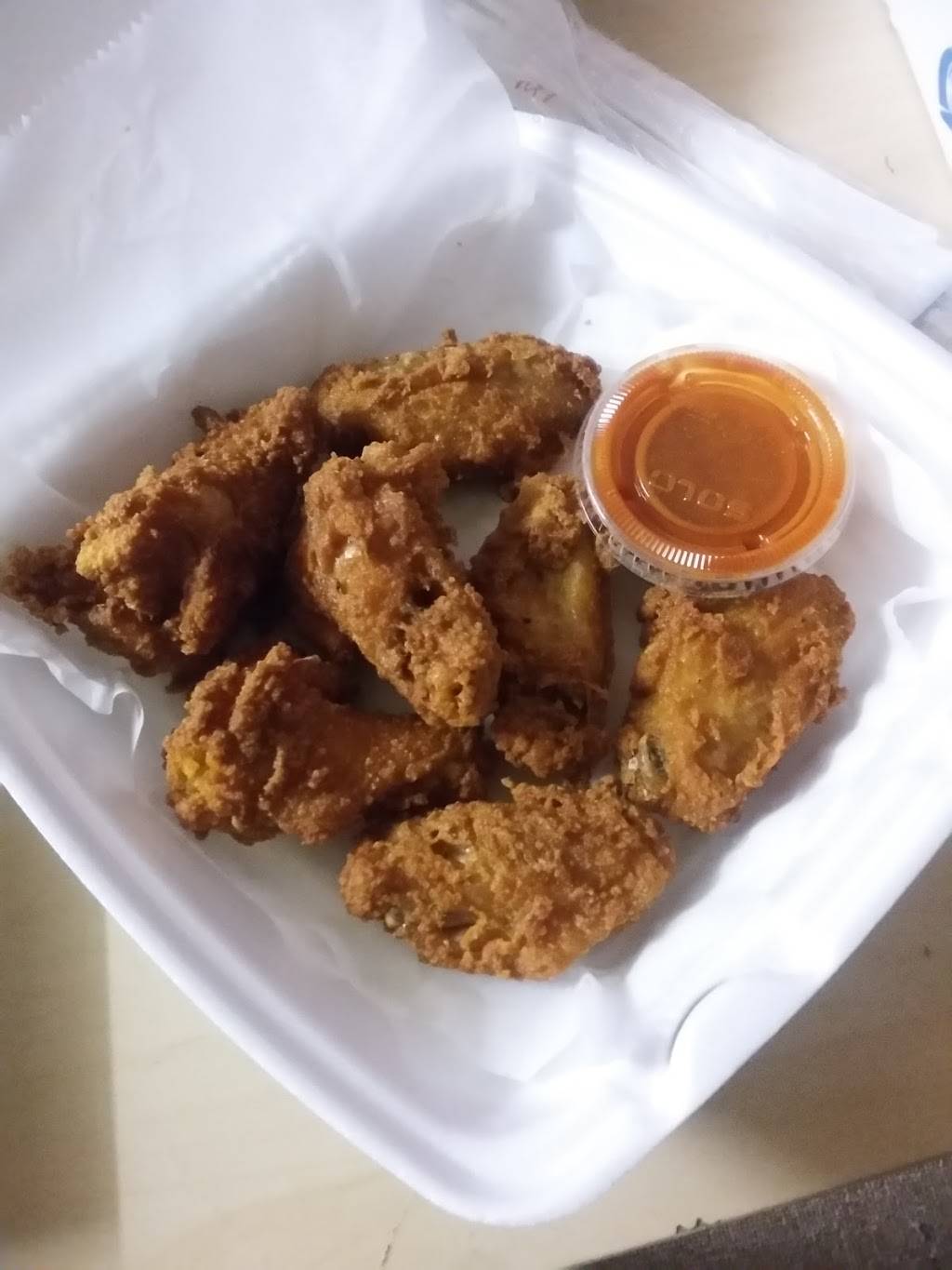 Chicken Shack Rego Park | restaurant | 95-05 63rd Dr, Rego Park, NY 11374, USA | 7186852290 OR +1 718-685-2290