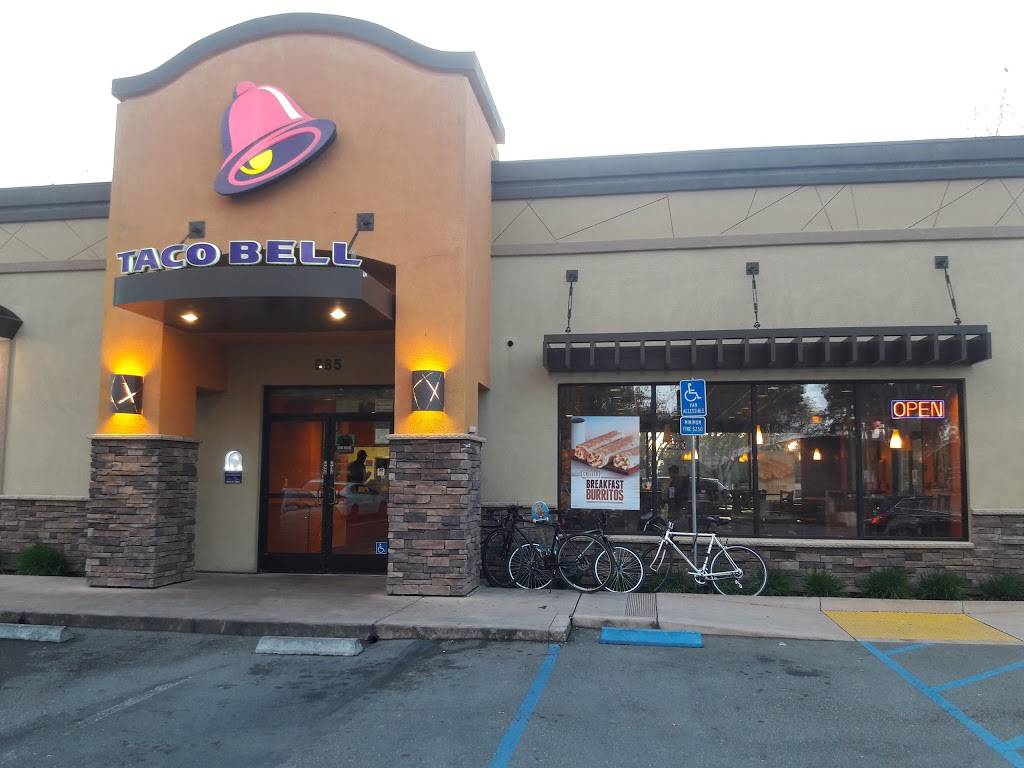 Taco Bell | meal takeaway | 985 E Stanley Blvd, Livermore, CA 94550, USA | 9253731068 OR +1 925-373-1068