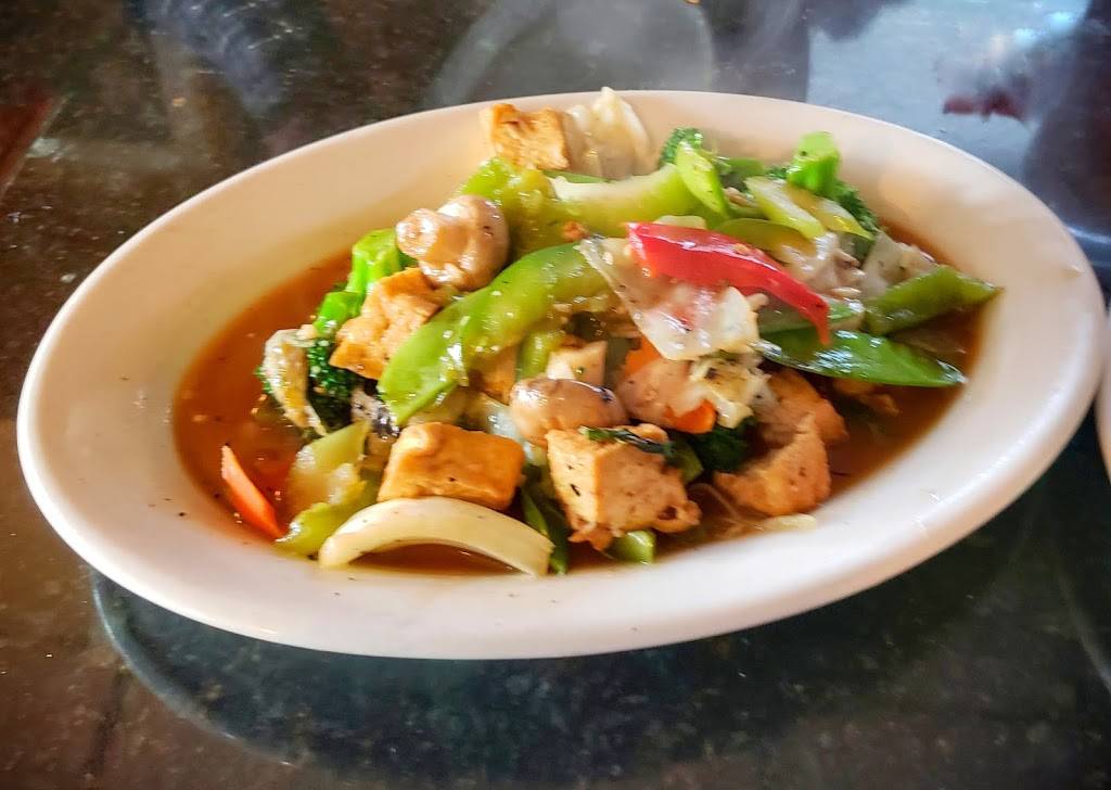 Siam Garden Thai Restaurant | restaurant | 3125 Dr M.L.K. Jr St N, St. Petersburg, FL 33704, USA | 7278220613 OR +1 727-822-0613