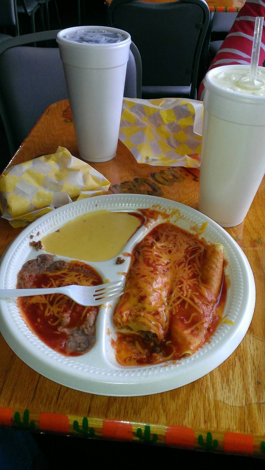 Taco Casita | restaurant | 2001 Wabash Ave, Terre Haute, IN 47807, USA | 8122324439 OR +1 812-232-4439