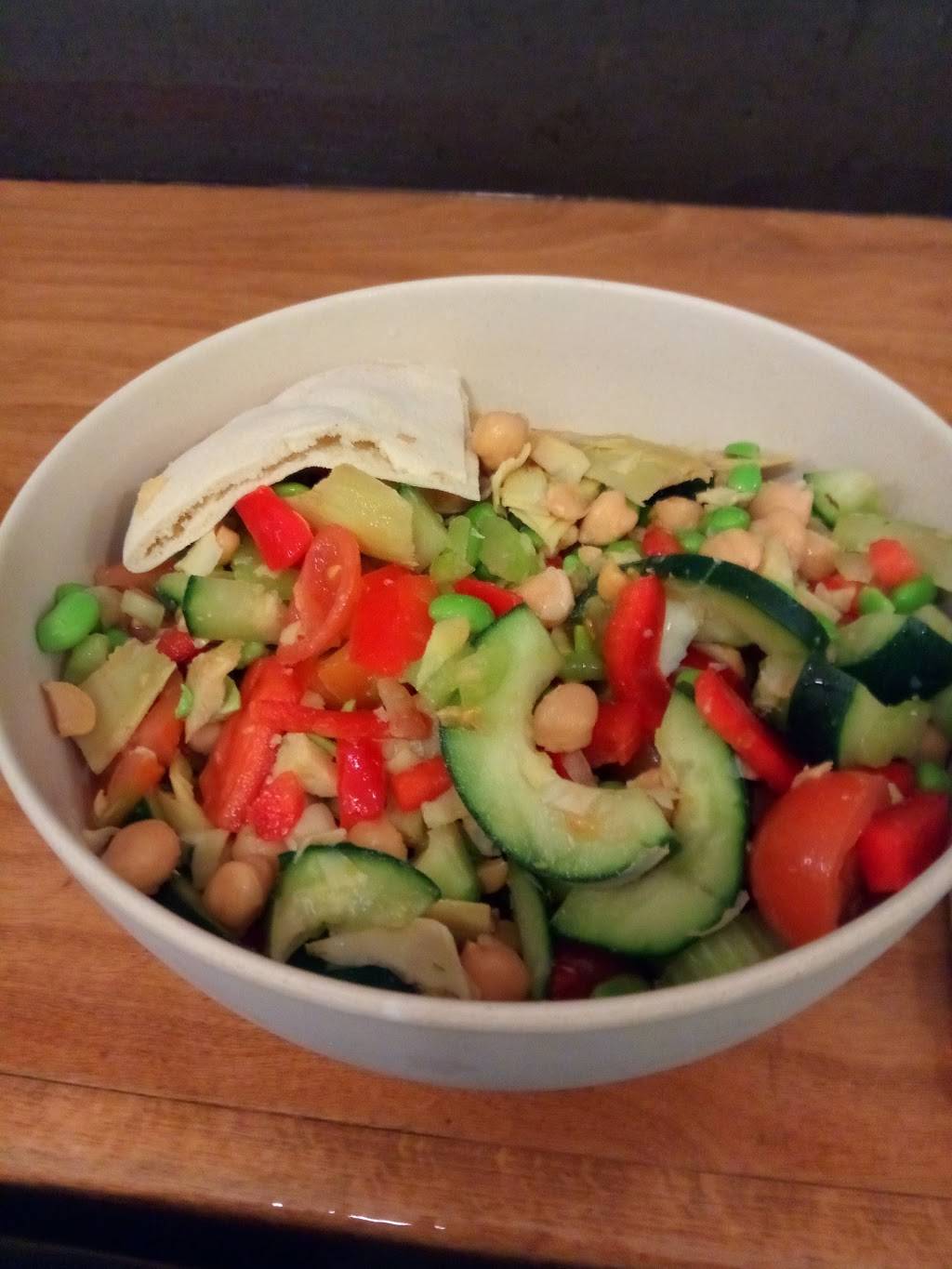 Simply Salad | restaurant | 1401 2nd St, Santa Monica, CA 90401, USA | 3106566200 OR +1 310-656-6200