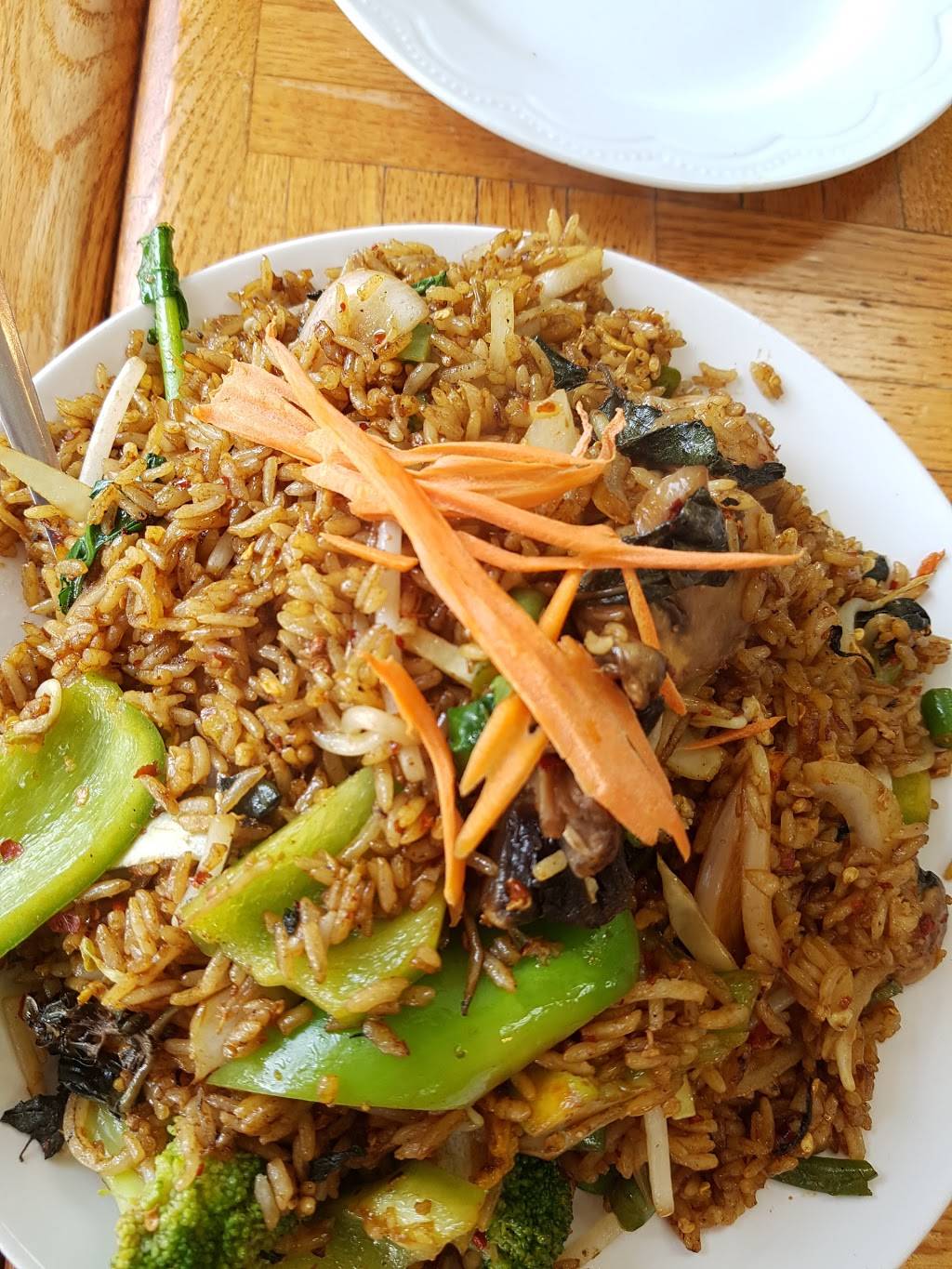 Spicy Thai Lao Restaurant | restaurant | 5357 State Rd, Burbank, IL 60459, USA | 7084241758 OR +1 708-424-1758