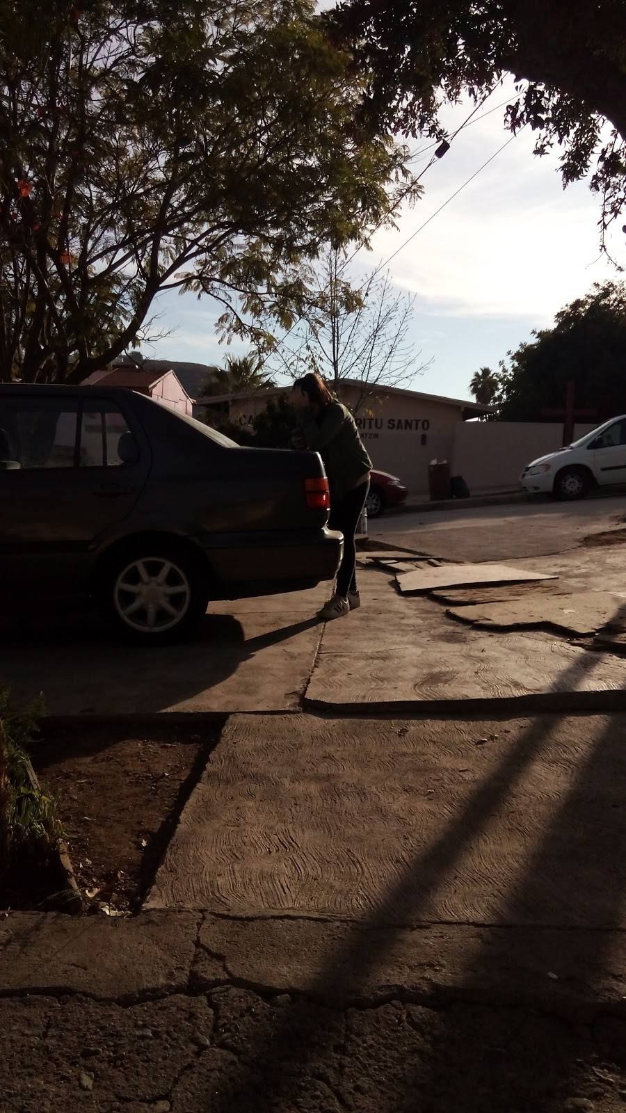 La Comadre Restaurante Tacos | restaurant | Calle Octava 428, Territorio Sur, 22860 Ensenada, B.C., Mexico | 016461740404 OR +52 646 174 0404