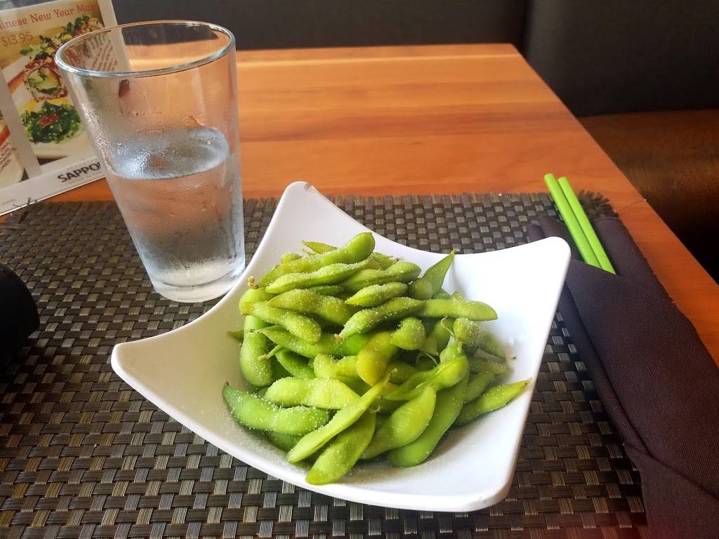 Hot Woks Cool Sushi | restaurant | 2032 W Roscoe St, Chicago, IL 60618, USA | 7738809800 OR +1 773-880-9800