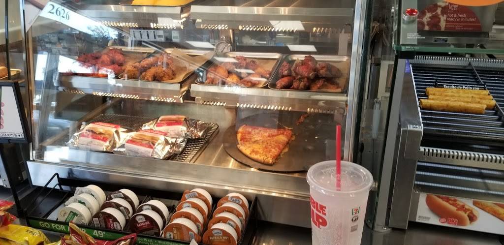 7-Eleven | bakery | 2626 Lee Rd, Winter Park, FL 32789, USA | 4076364138 OR +1 407-636-4138